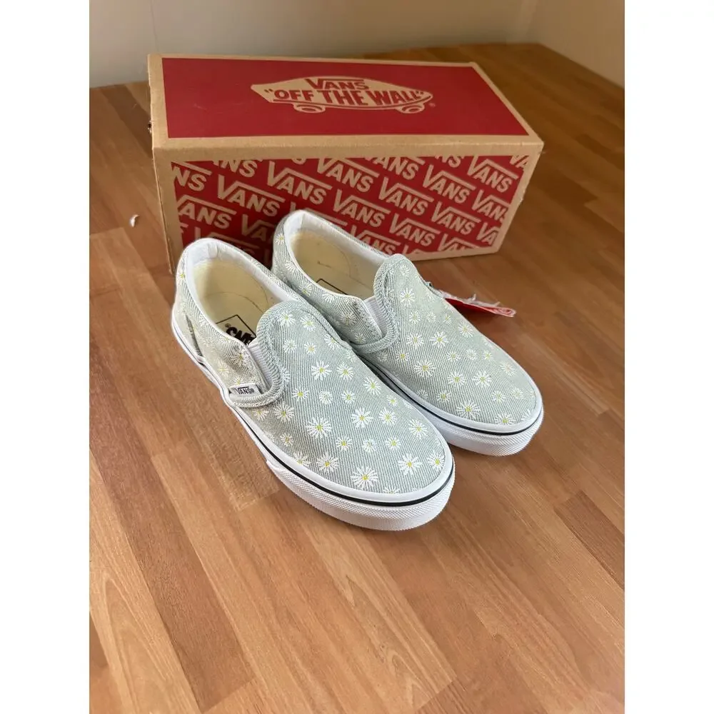 Vans Classic Slip-On (Denim Daisy) size 1 NWT